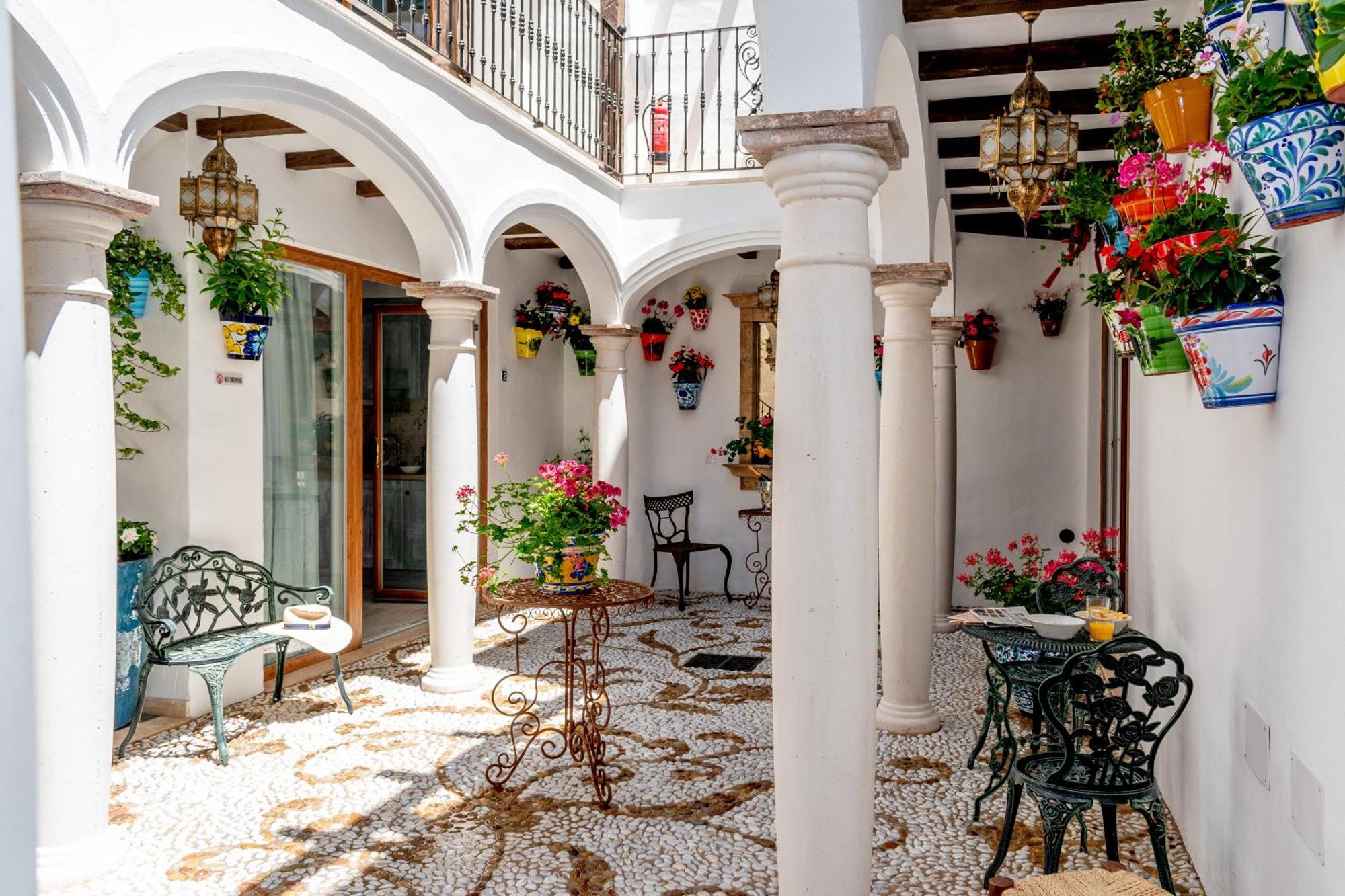 Casa Del Patio - Boutique Apartments (Adults Only) Estepona Kültér fotó
