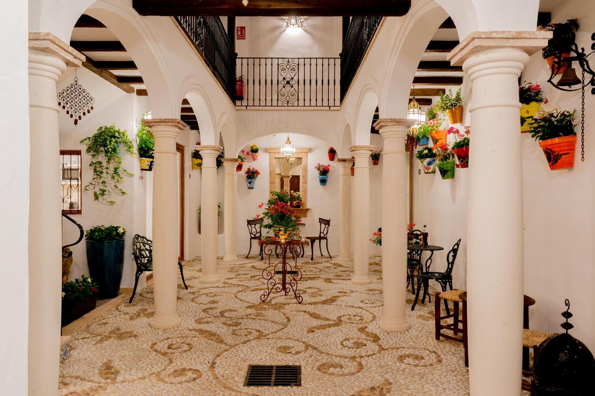 Casa Del Patio - Boutique Apartments (Adults Only) Estepona Kültér fotó